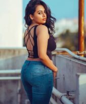 Lina – Bur Dubai Escorts 0507757241